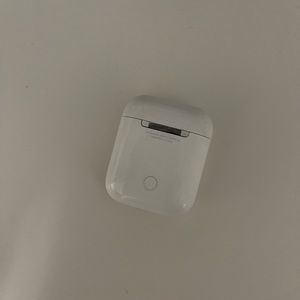 1st generation airpods